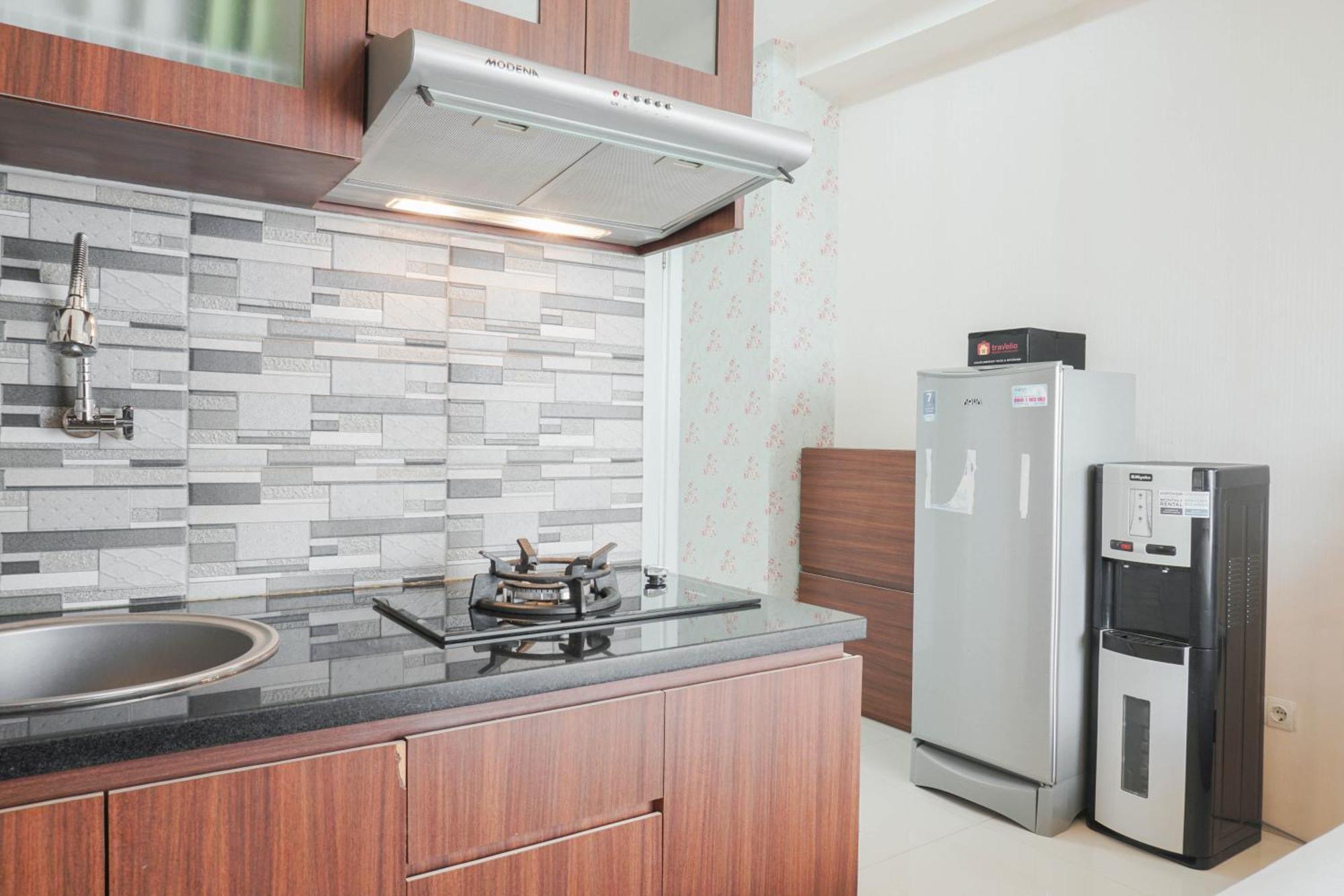 Modern At Pramuka By Travelio * Jakarta